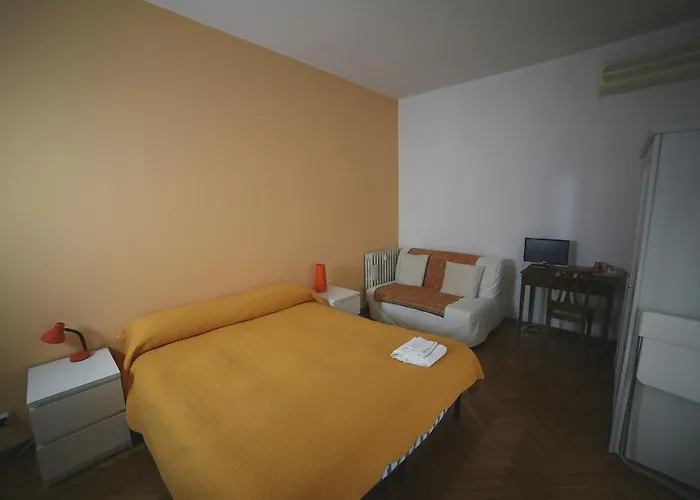 Gasthof Affittacamere Eur Arcobaleno Rom