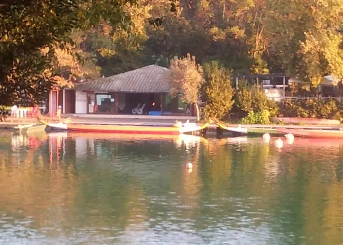 Gasthof Affittacamere Eur Arcobaleno *