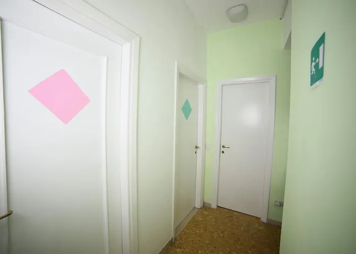 Affittacamere Eur Arcobaleno Gasthof Rom